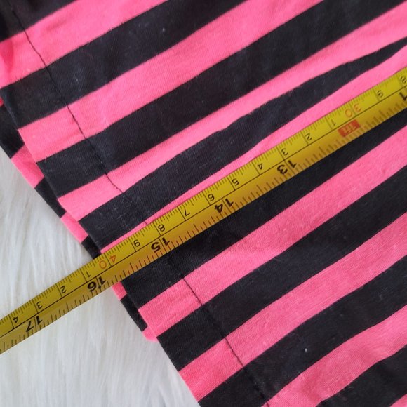 Static Retro Stripe Boys Swim Trunks 90s Pink Black Summer Swimwear Drawstring - Picture 9 of 12